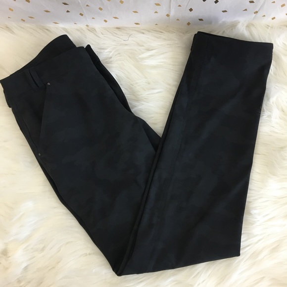 lululemon athletica Pants - Lululemon Day Trip Boyfriend Pant Lotus Camo Black